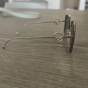 Fendi | Accessories | Fendi Oversized Metal Sunglasses Like  display picture 2